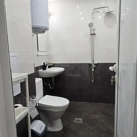 Apartmán щастлив дом 2 *